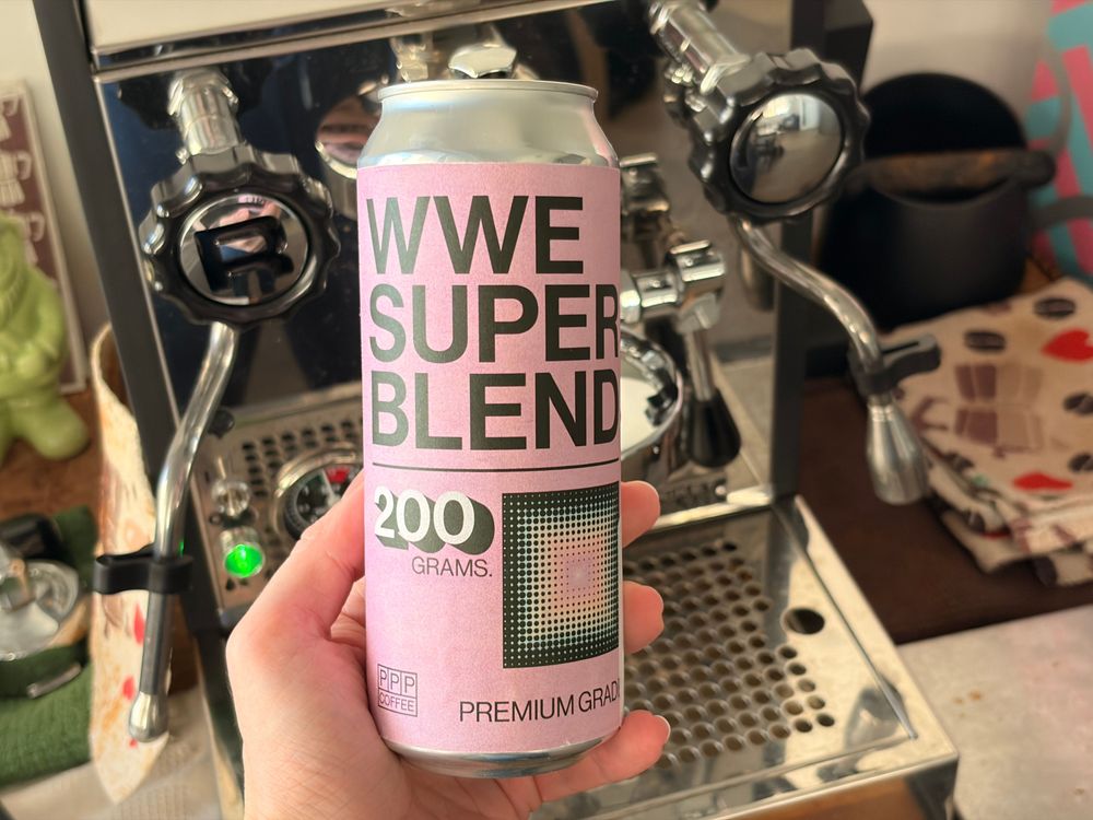 Jedná se o skvělý, svěží a výrazně ovocný blend, ideální pro ty, kdo hledají experimentální filtry s jasnými tóny. 