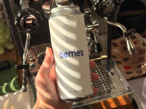 Po dlouhý době mě nějaký kafe od People Possession moc nezaujalo.